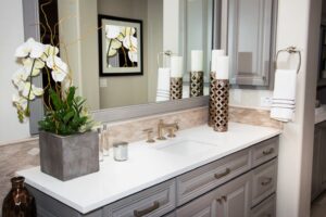 The Benefits of Soapstone in a Bathroom 