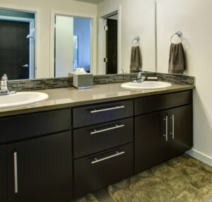 Comparing Marble and Granite Bathroom Vanities