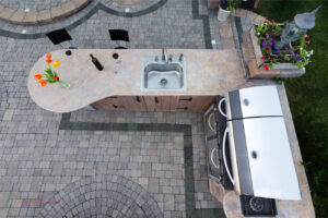 What Type of Countertop is Best For an Outdoor Kitchen?